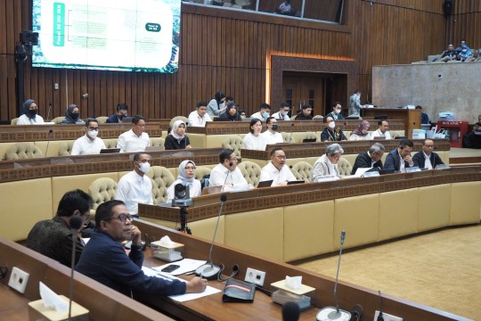 RDP dengan Komisi II DPR RI, Kepala Otorita IKN Sampaikan Perkembangan Pertanahan dan Tata Ruang IKN