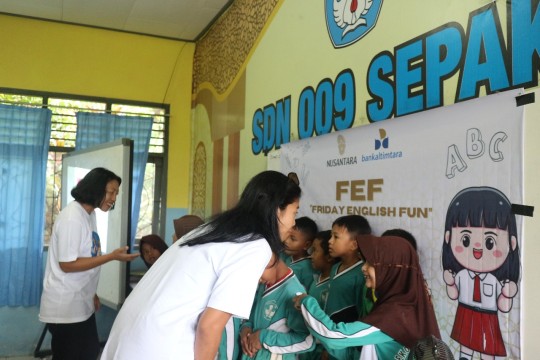 Friday English Fun, Membudayakan Bahasa Inggris di Sekolah Dasar Ibu Kota Nusantara