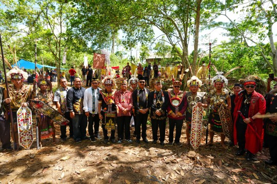 Otorita IKN Fasilitasi Ritual Adat Dayak dan Paser Sebagai Restu Pembangunan Ibu Kota Negara di Tanah Kalimantan