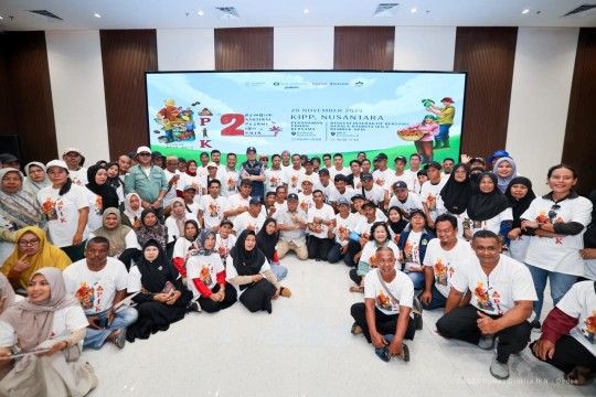 APIK Dukung Ketahanan Pangan Nusantara melalui Rembuk dan Penanaman Bibit di Embung Botanical Garden