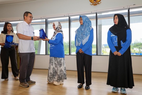 IKN Resmikan Kelompok Alumni “Comdif Digital Nusantara” dan Tutup Pelatihan Coding Mama & Difabel Batch 5